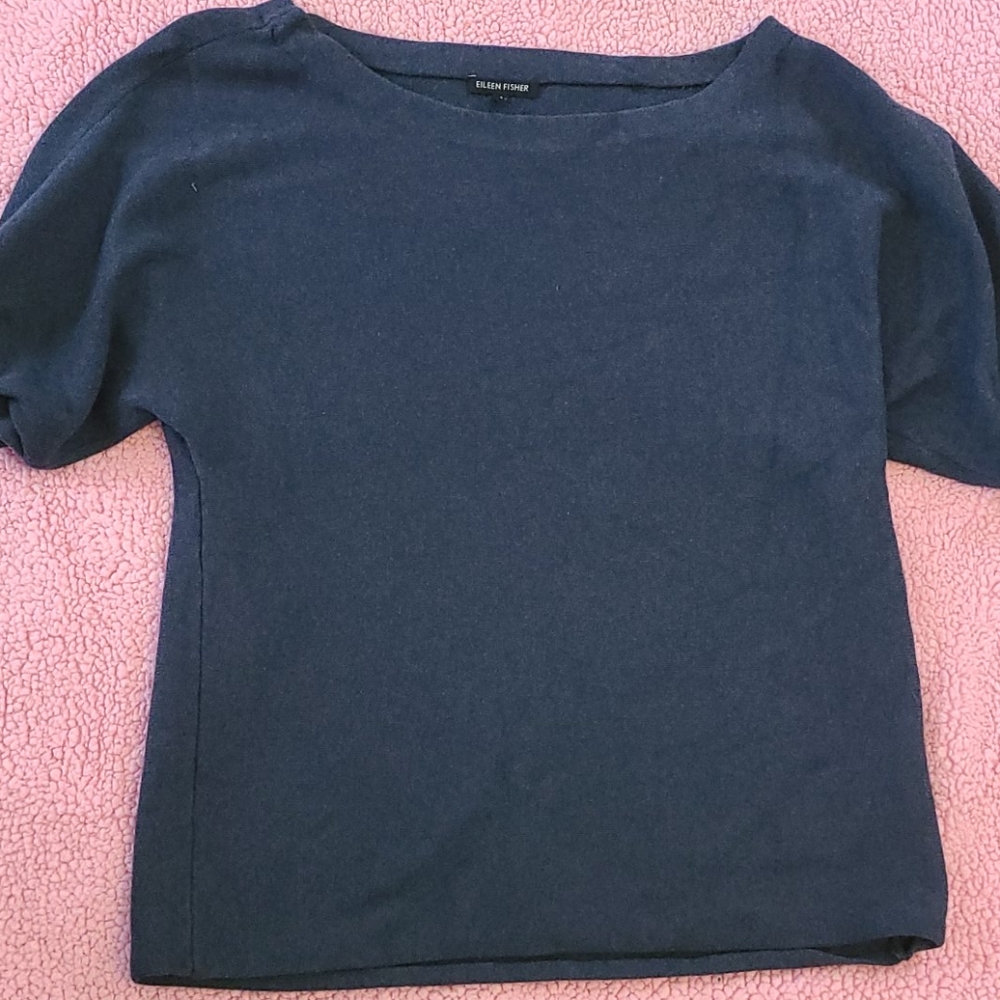 Navy blue top